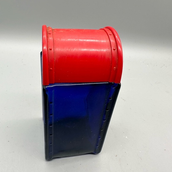 Avon Red and Blue Mailbox Decor - Picture 3 of 8
